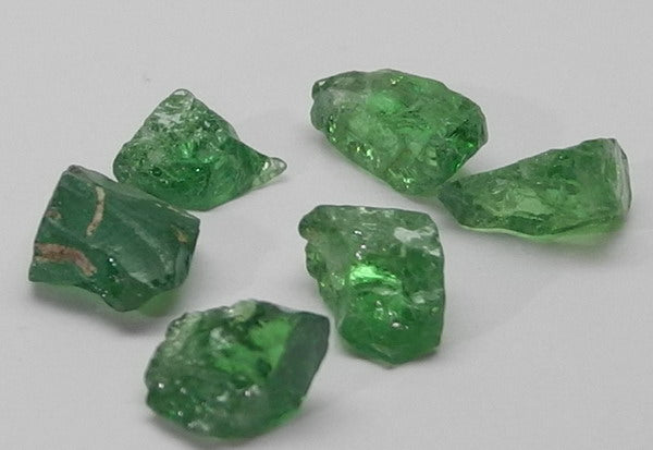 Tsavorite Garnet - 4.85ct - Hand Select Gem Rough - prettyrock.com