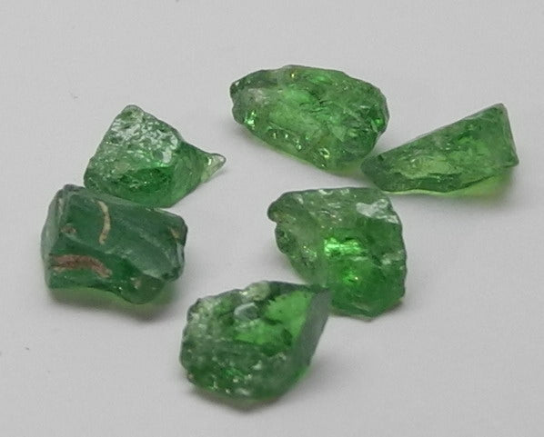 Tsavorite Garnet - 4.85ct - Hand Select Gem Rough - prettyrock.com