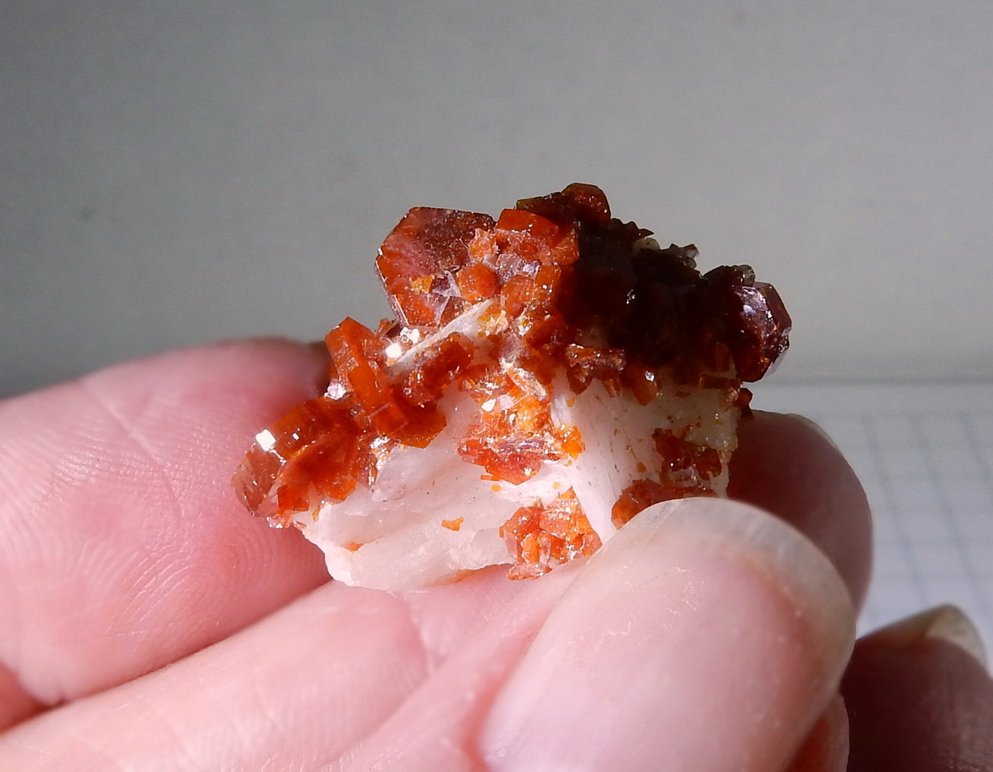 Vanadinite - 47.5 ct Mineral Specimen - prettyrock.com