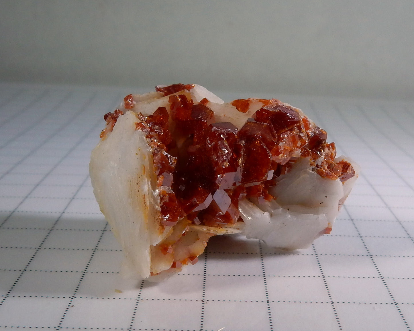 Vanadanite - 89 ct Mineral Specimen - prettyrock.com