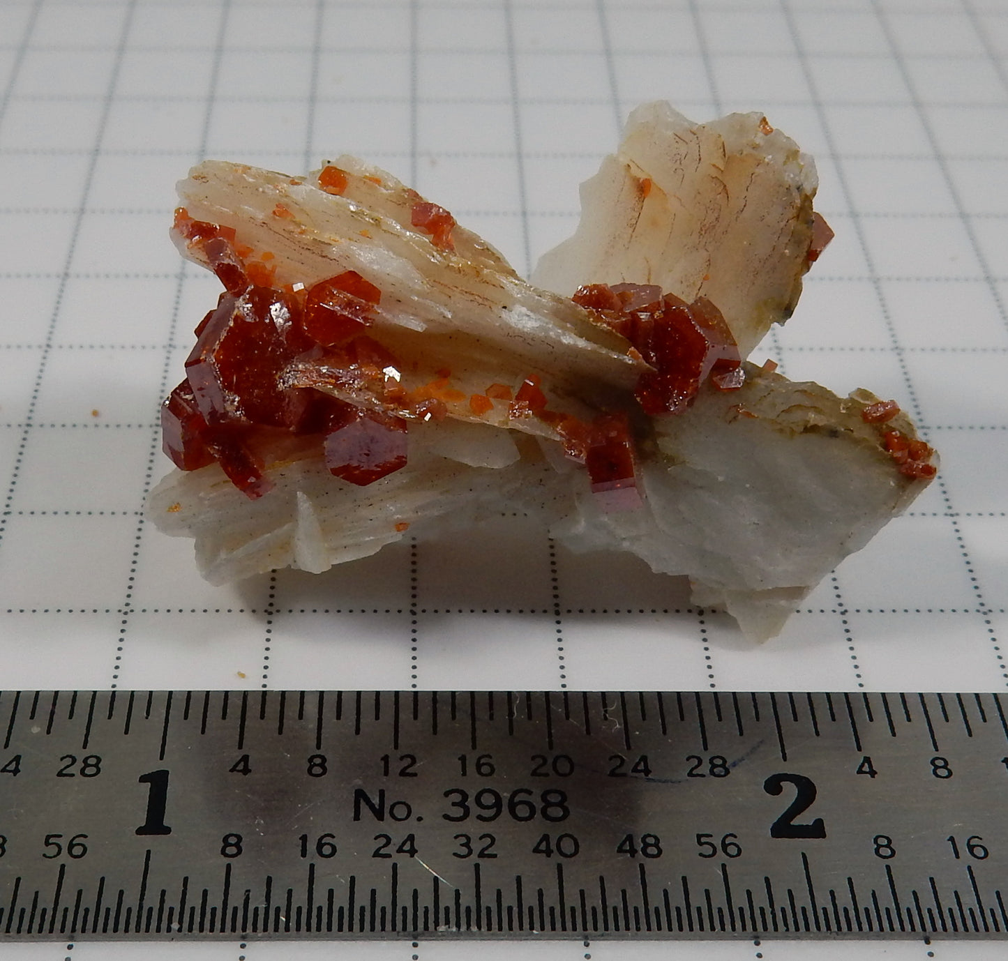 Vanadanite - 65 ct Mineral Specimen - prettyrock.com
