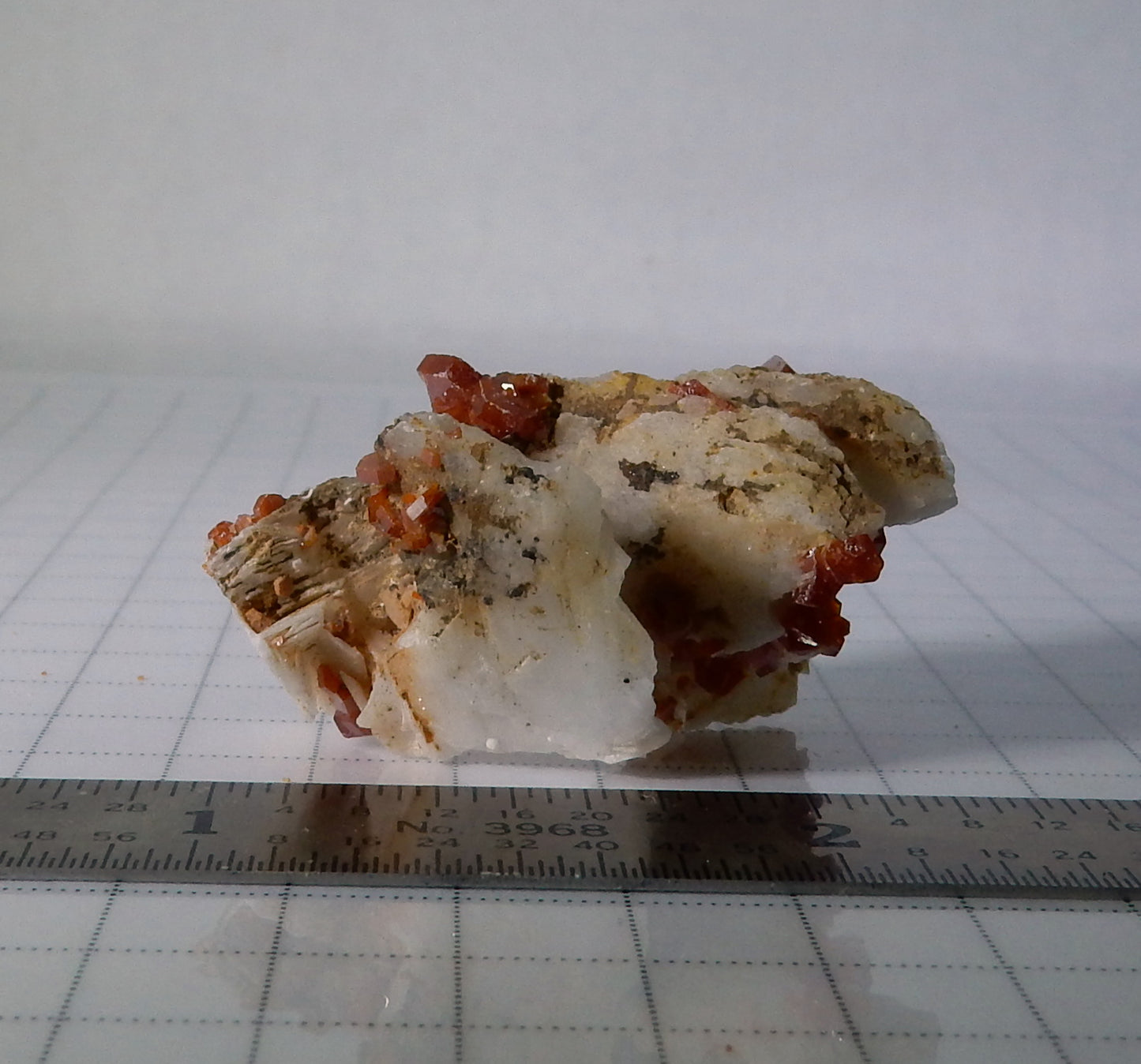 Vanadanite - 65 ct Mineral Specimen - prettyrock.com