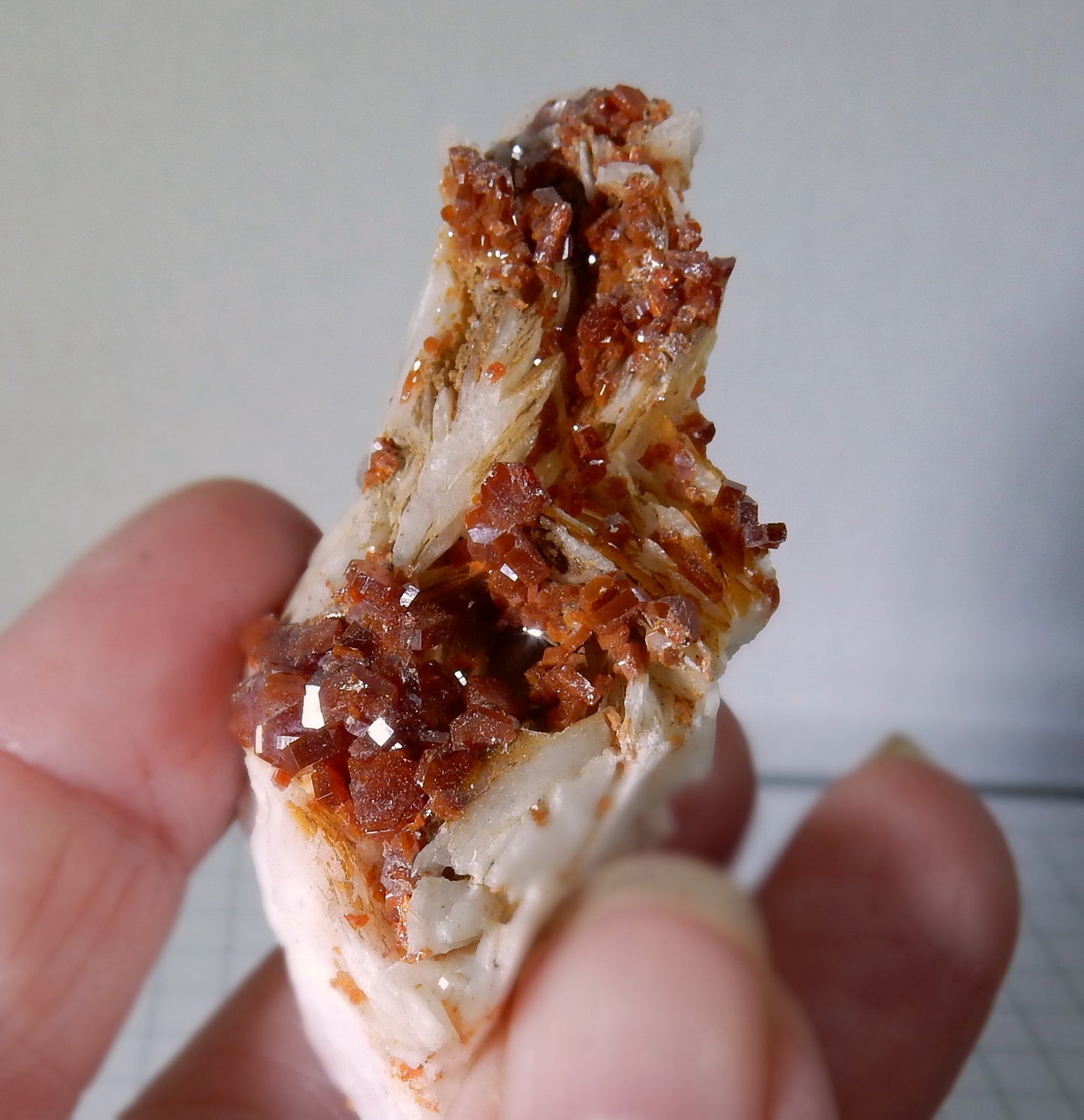 Vanadanite - 189.5ct  Mineral Specimen - prettyrock.com