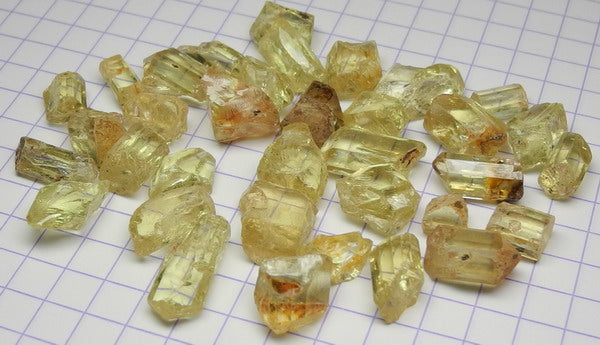 93.6ct Yellow Apatite - Hand Select Gem Rough - prettyrock.com