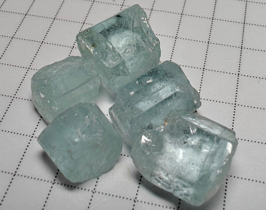 Aquamarine - 53.5 carats - Hand Select Faceting Gem Rough Crystals - prettyrock.com
