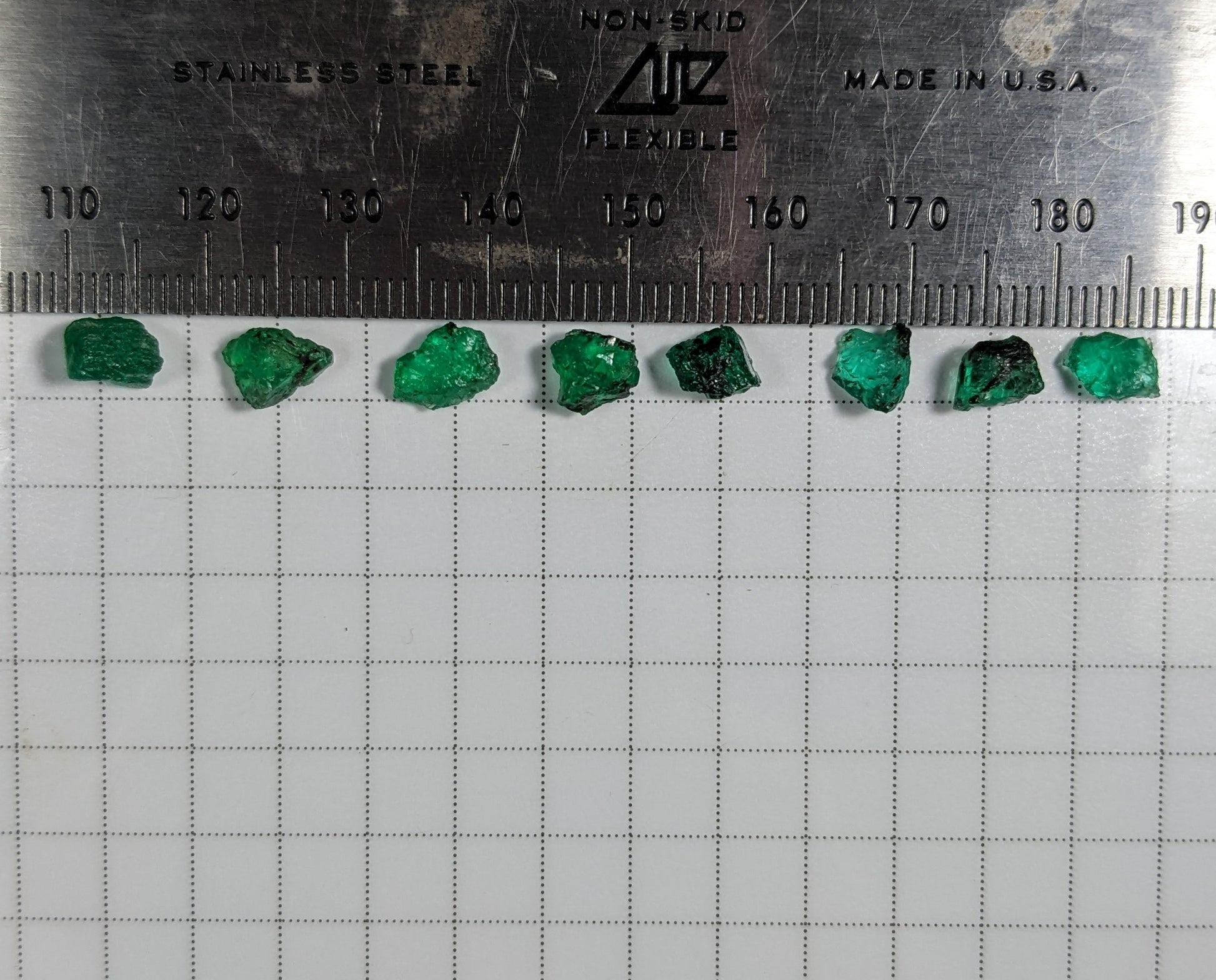 7.1ct Emerald - Hand Select Gem Rough - prettyrock.com