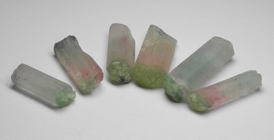 Bi-Color tourmaline - 94.94ct - Hand Select Gem Rough - prettyrock.com