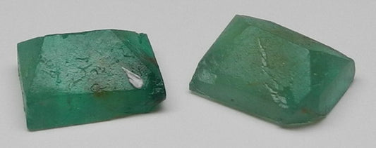 3.89ct Emerald  - Hand Select Gem Rough - prettyrock.com