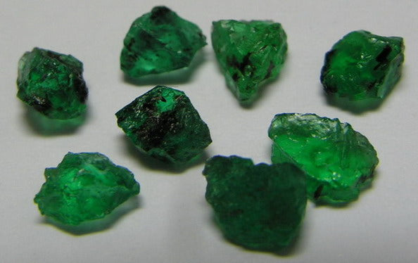 7.1ct Emerald - Hand Select Gem Rough - prettyrock.com