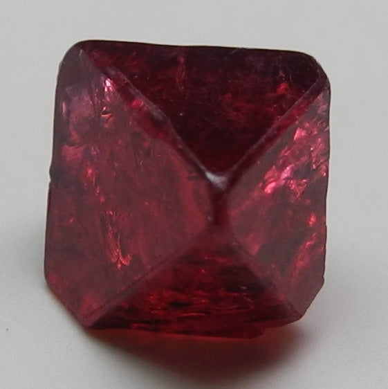 Noble Red Spinel - 1.75ct - Hand Select Gem Rough - prettyrock.com
