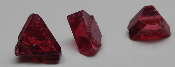 Noble Red Spinel - 4.19ct - Hand Select Gem Rough - prettyrock.com