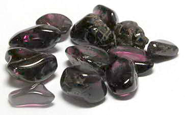 Rhodolite Garnet - 12.21ct - Hand Select Gem Rough - prettyrock.com