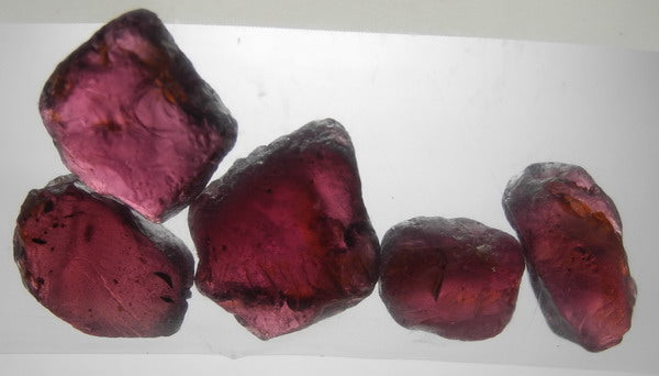 Rhodolite Garnet - 24.89ct - Hand Select Gem Rough - prettyrock.com