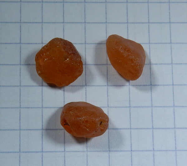 Spessartite Garnet - 21.32ct - Hand Select Gem Rough - prettyrock.com