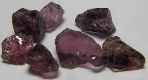 Spinel - 25.69ct - Hand Select Gem Rough - prettyrock.com