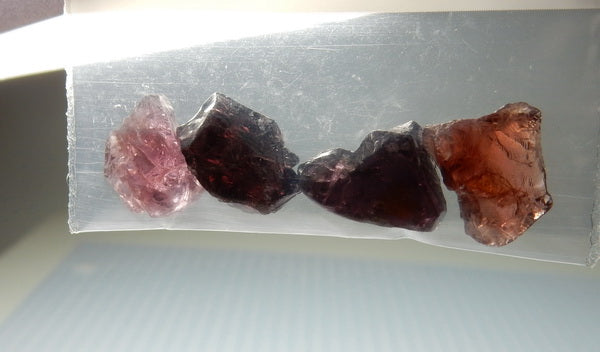 Spinel - 24.07ct - Hand Select Gem Rough - prettyrock.com