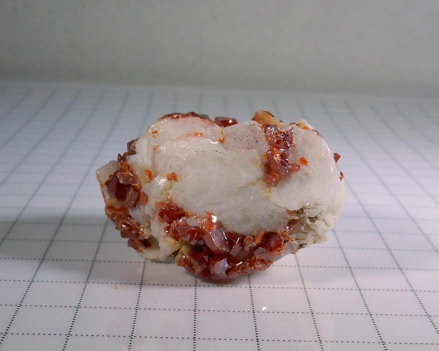 Vanadanite - 89 ct  Mineral Specimen - prettyrock.com