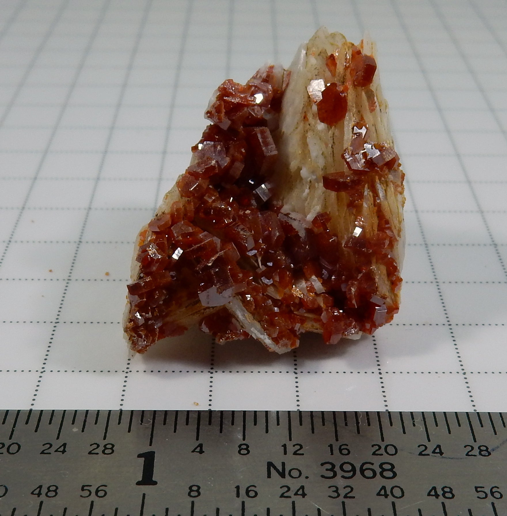 Vanadanite - 67.5 ct  Mineral Specimen - prettyrock.com