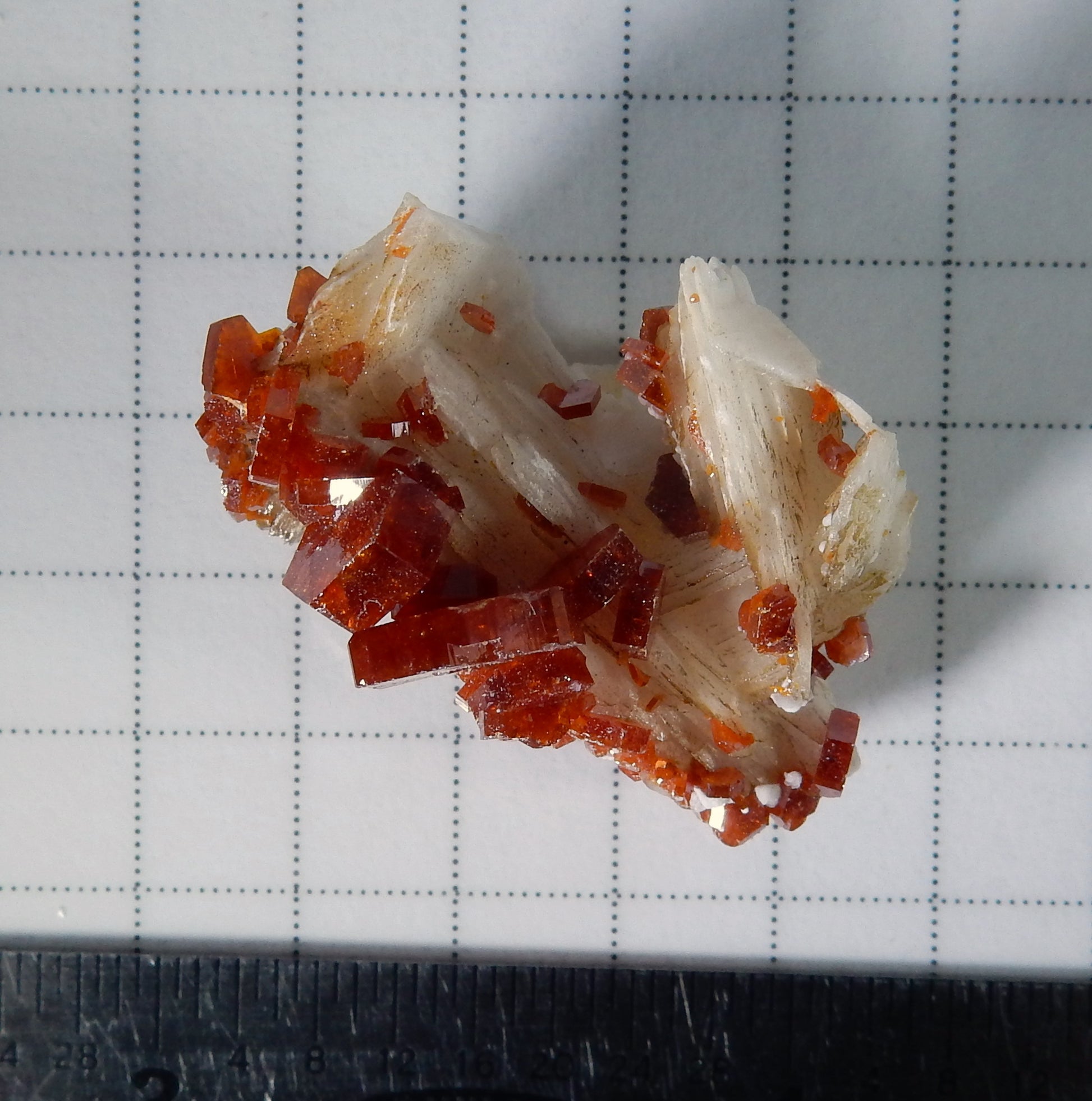 Vanadanite - 48.5 ct  Mineral Specimen - prettyrock.com