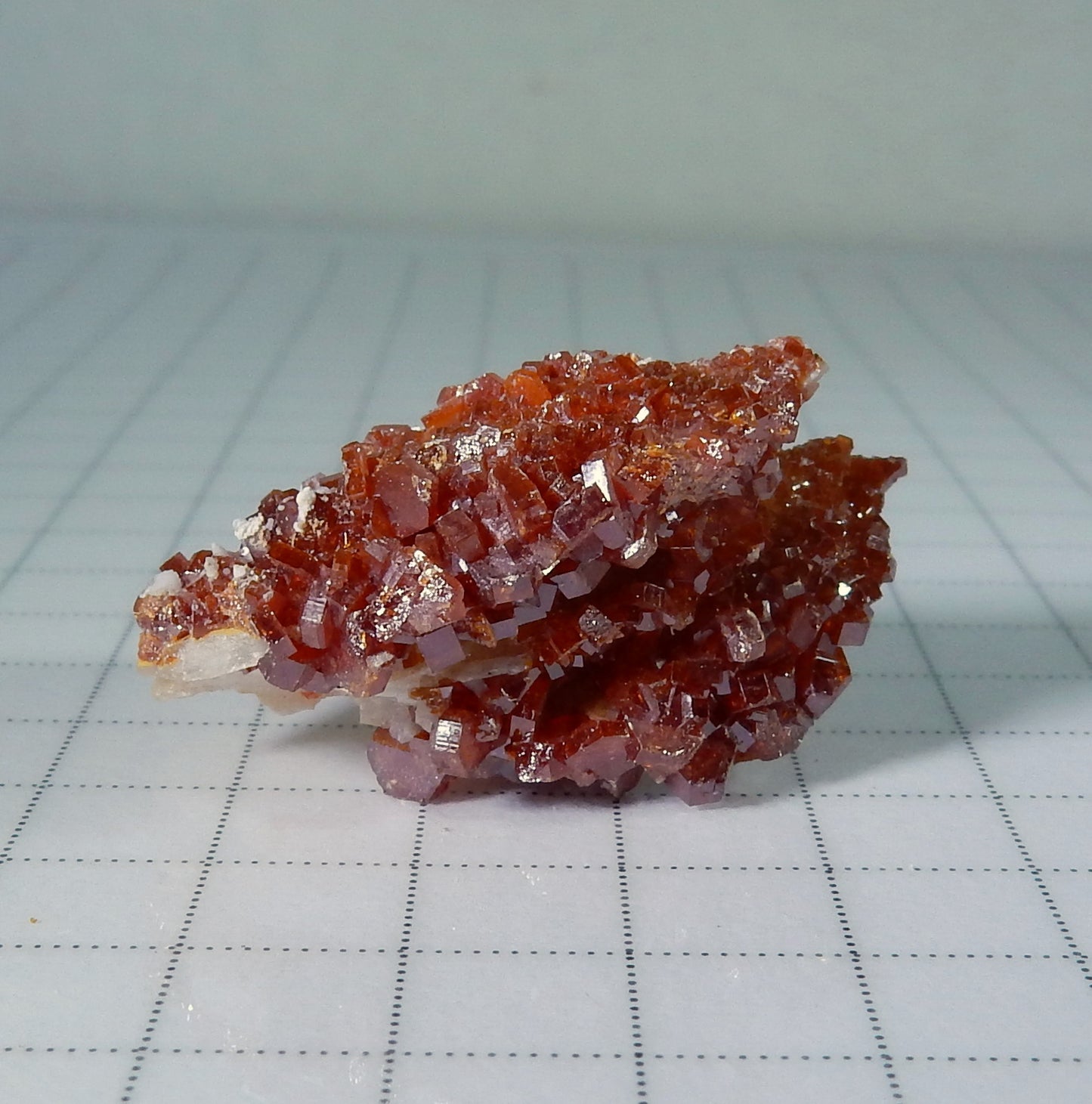 Vanadanite - 47 ct  Mineral Specimen - prettyrock.com